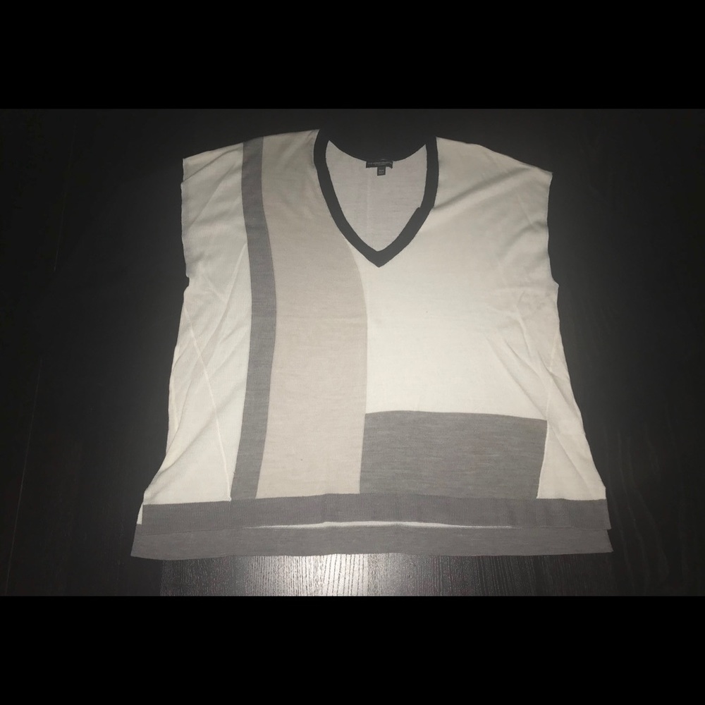 Colorblock Lightweight Sweater